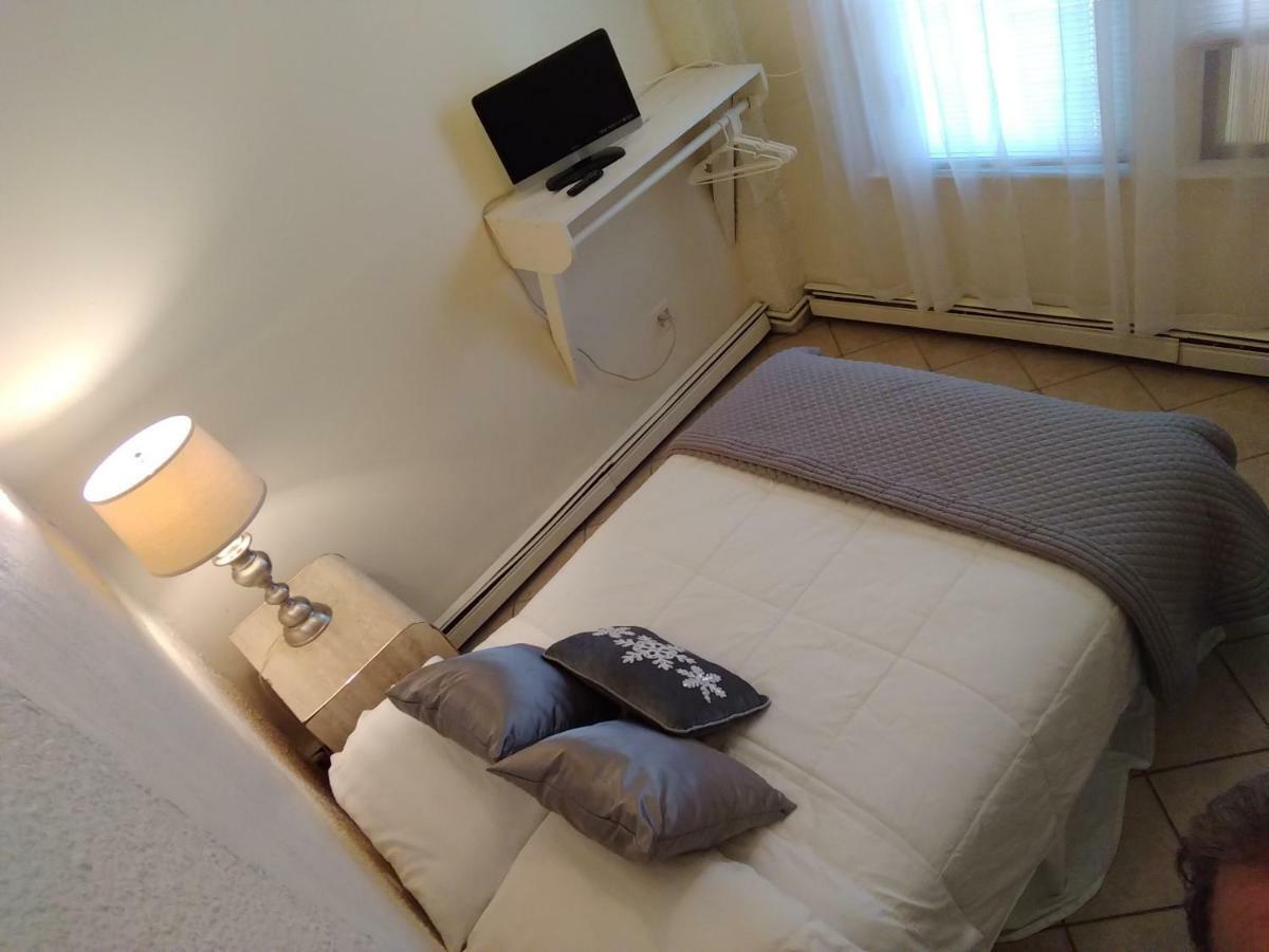 Cappuccio Hotel Keansburg Luaran gambar